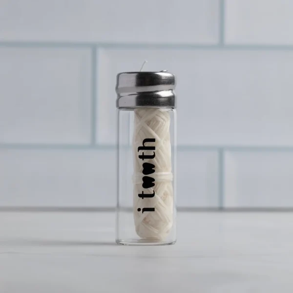 i tooth Natural Silk Floss Glass Bottle | اي توث خيط تنظيف الأسنان الطبيعي