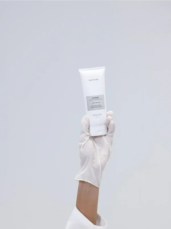 ⁦CEUTICOZ Ivorine Daily Moisturizer - 100g | سيوتيكوز إيفوري مرطب يومي - 100 غرام⁩ - الصورة ⁦5⁩