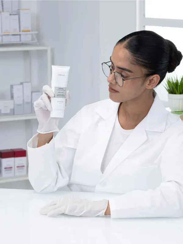 ⁦CEUTICOZ Ivorine Daily Moisturizer - 100g | سيوتيكوز إيفوري مرطب يومي - 100 غرام⁩ - الصورة ⁦4⁩