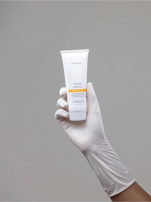 ⁦CEUTICOZ Uvicoz Aqua Gel Sunscreen  - 60g | سيوتيكوز Uvicoz جل مائي الحماية من الشمس - 60 غرام⁩ - الصورة ⁦4⁩