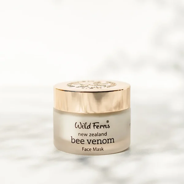 Wild Ferns Bee Venom Face Mask 47g Lifestyle 600x600
