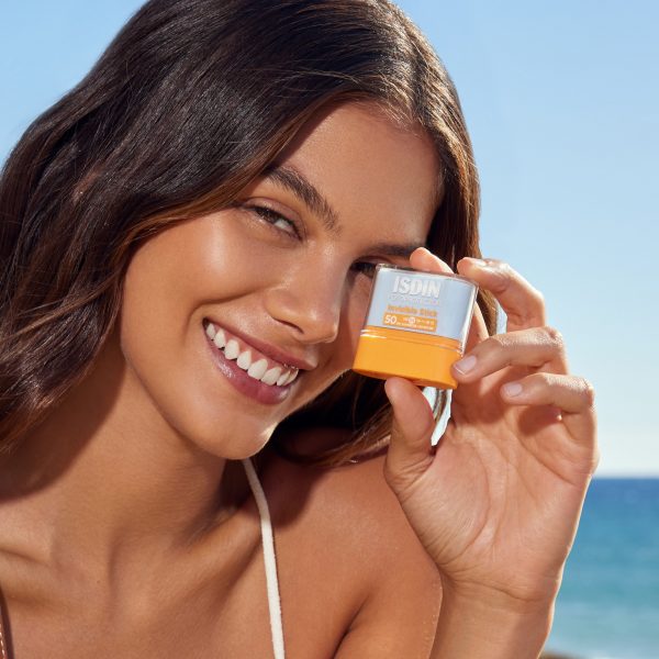Es 1349 th fp fusion water spf50 50ml hover 1 600x600